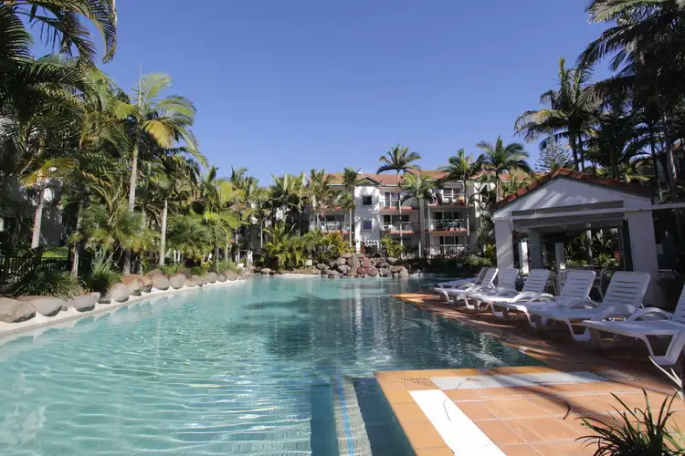 31/7 REDONDO AVENUE, Miami QLD 4220