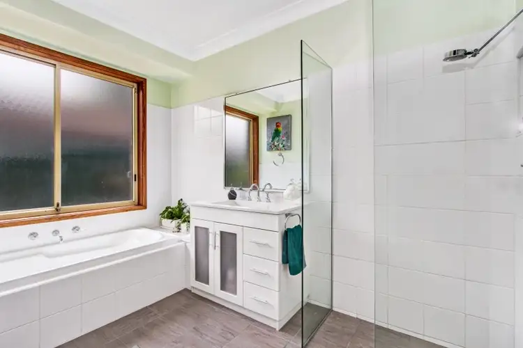 Seventh view of Homely house listing, 5 Elgar Close, Bonnyrigg Heights NSW 2177