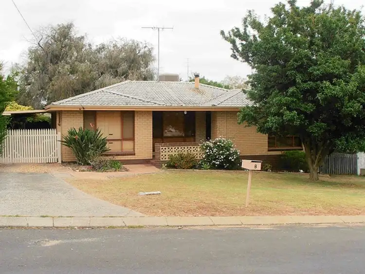 Second view of Homely house listing, 8 STRATTIMORE PLACE, Australind WA 6233