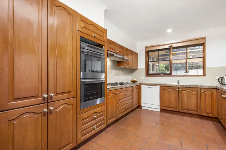 Sixth view of Homely house listing, 8 Alpine Way, Kilsyth VIC 3137