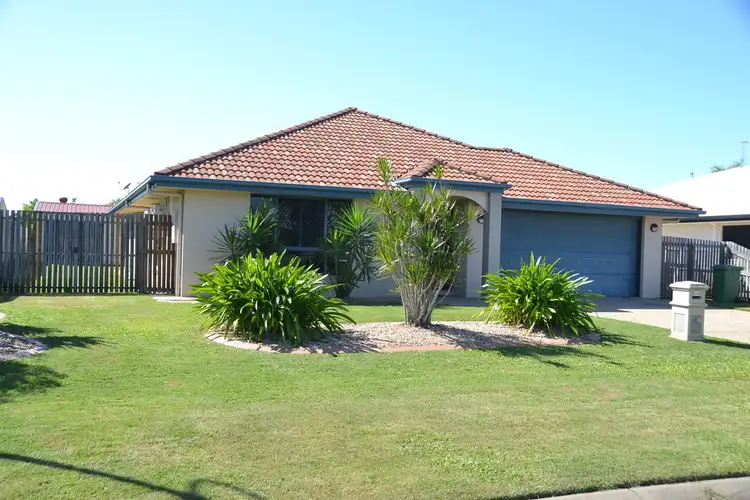16 Angelina Avenue, Glenella QLD 4740