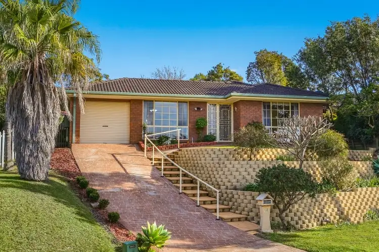 10 TOONA WAY, Glenning Valley NSW 2261