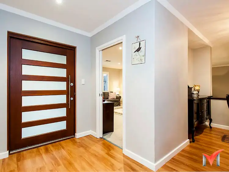 Second view of Homely house listing, 16 Creekview Close, Rossmoyne WA 6148