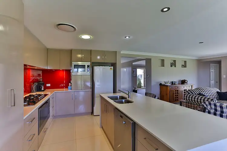 Fifth view of Homely house listing, 9 Horizon Ct, Highfields QLD 4352