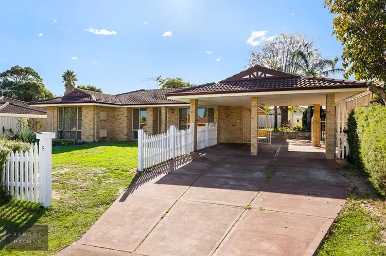 5 Burham Court, Marangaroo WA 6064