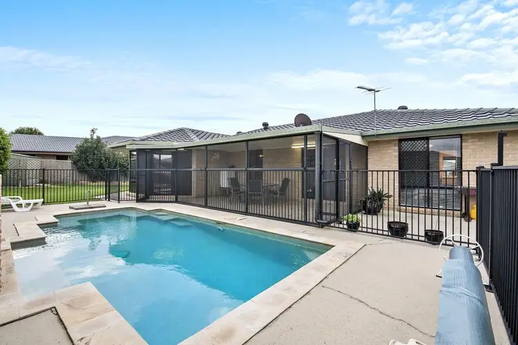 6 Venus Court, Rothwell QLD 4022