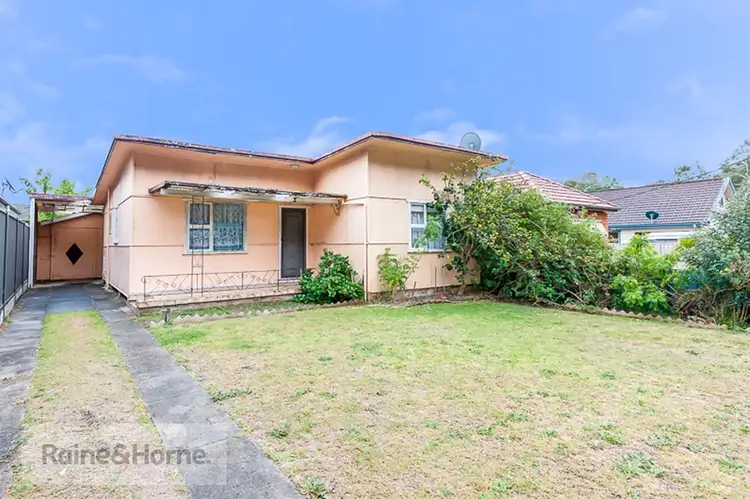 65 Memorial Avenue, Blackwall NSW 2256