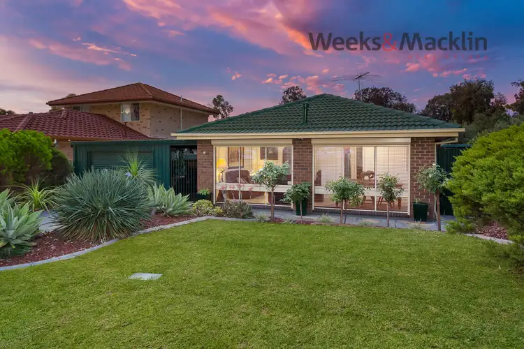 8 Guildford Close, Salisbury Heights SA 5109