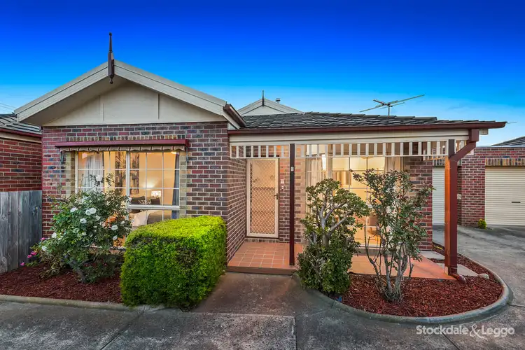 Main view of Homely unit listing, 2/10 Gladstone Parade, Glenroy VIC 3046
