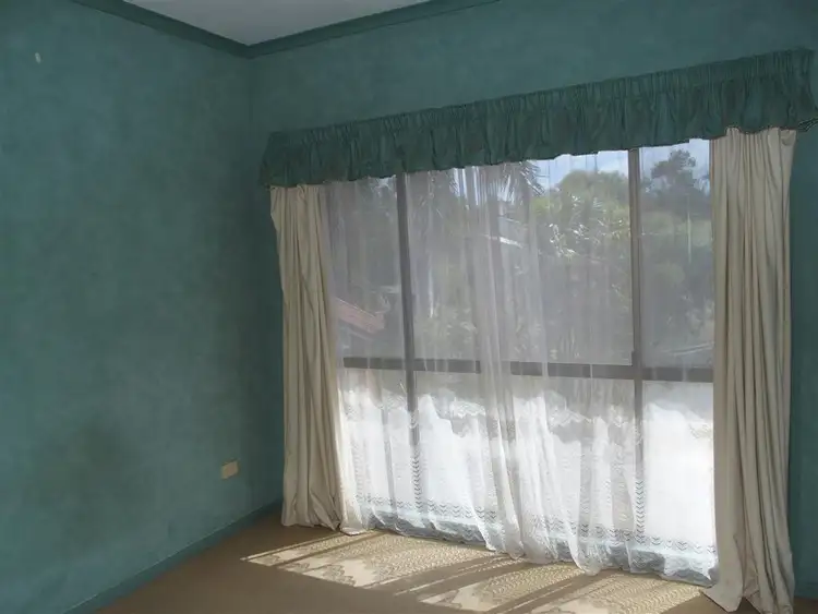 Sixth view of Homely house listing, 6 Julie Court, Emerald QLD 4720