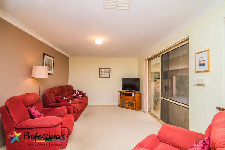 Fifth view of Homely house listing, 2 Mirria Way, Mount Nasura WA 6112