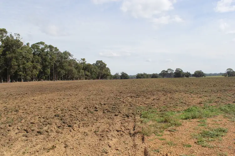 Lot 818 Halsey Road, Mount Barker WA 6324