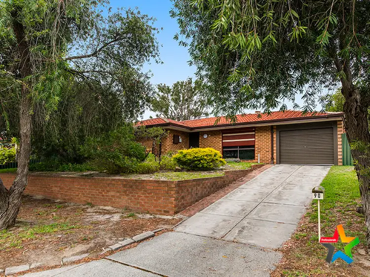 90 Maguire Avenue, Beechboro WA 6063