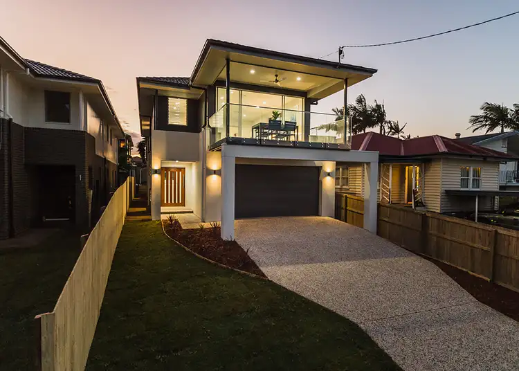 6 KITCHENER STREET, Wynnum QLD 4178