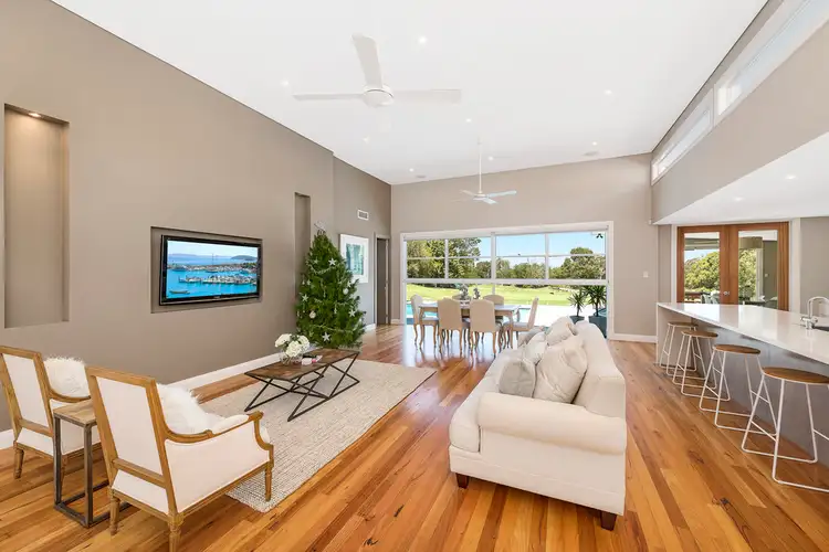 Fifth view of Homely house listing, 4A CAERNARVON CLOSE, Kirkham NSW 2570