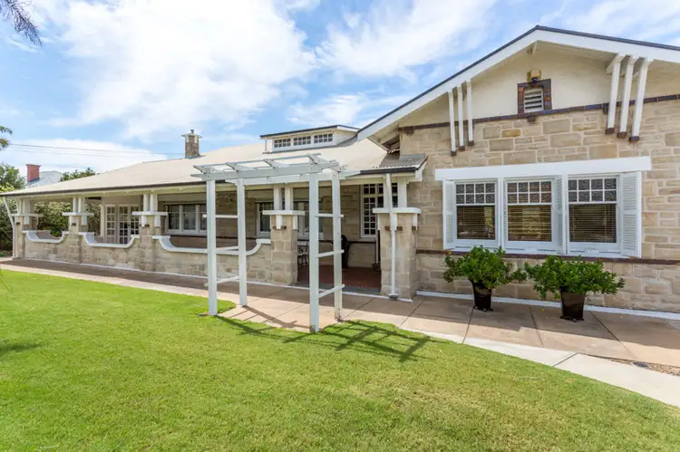 446 Military Road, Largs Bay SA 5016