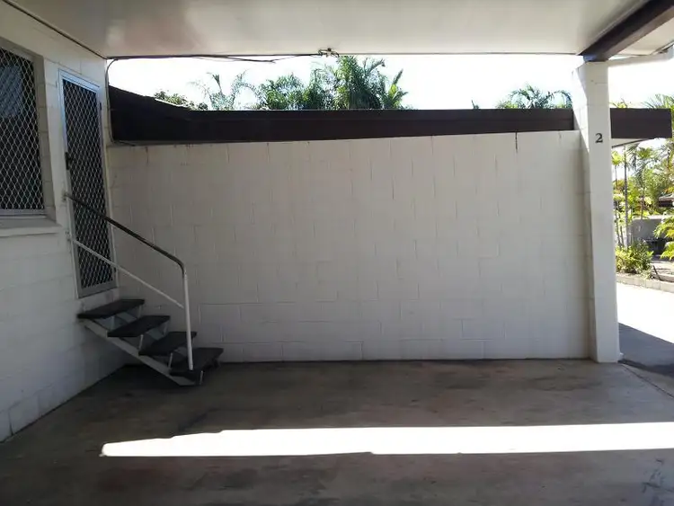 Sixth view of Homely unit listing, 2/179 Bundock Street, West End QLD 4810