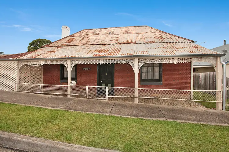 7 GIPPS STREET, Kilmore VIC 3764