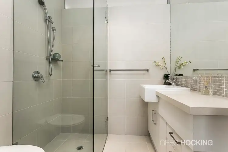 Fifth view of Homely apartment listing, 4/40 Mills Street, Albert Park VIC 3206