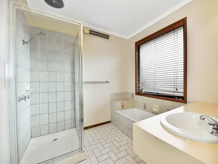Sixth view of Homely house listing, 8 Plymouth Court, Epping VIC 3076