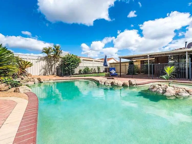 5 Emu Court, High Wycombe WA 6057