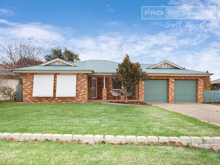 30 Langi Crescent, Glenfield Park NSW 2650