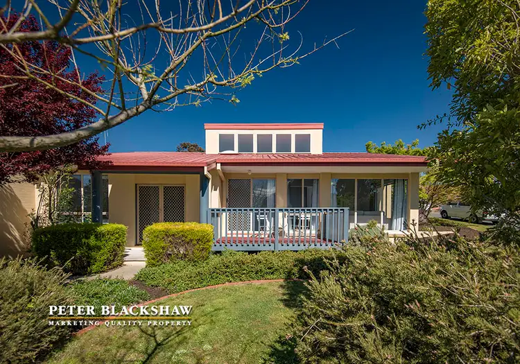 17 Coral Drive, Jerrabomberra NSW 2619