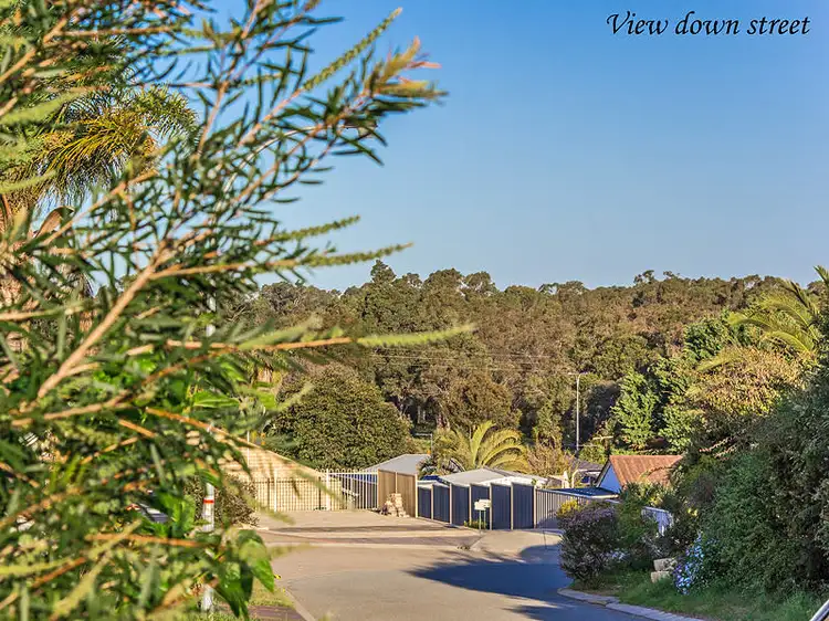 Second view of Homely house listing, 24 Shaw Mews, Leda WA 6170