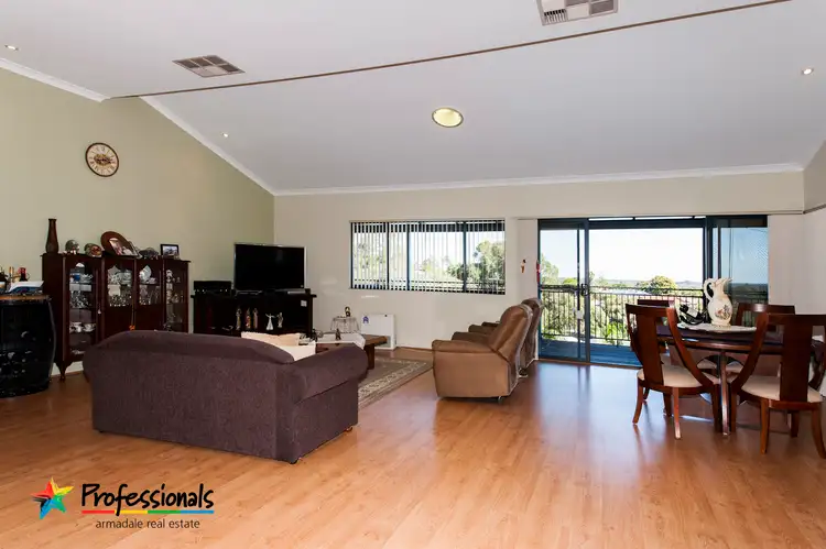 Seventh view of Homely house listing, 10 Nowra Place, Kelmscott WA 6111