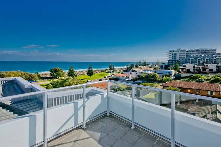 Fourth view of Homely apartment listing, 10/285 West Coast Hwy, Scarborough WA 6019
