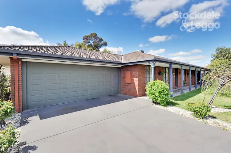 17 Gordon Drive, Kialla VIC 3631