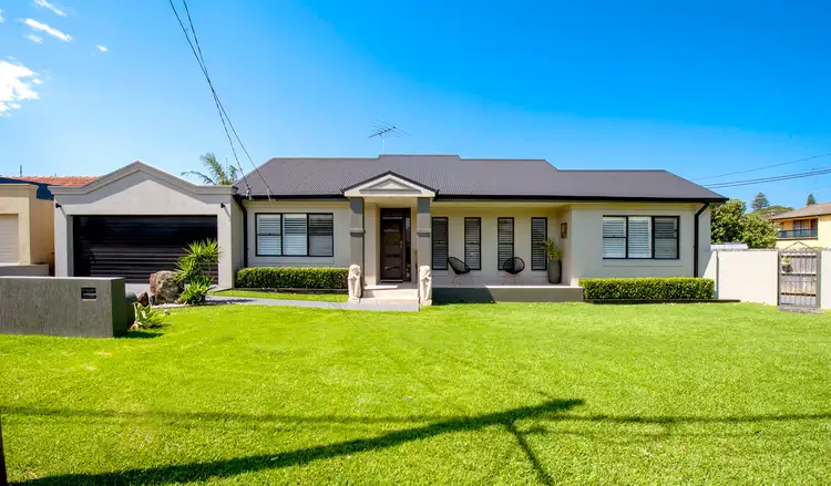 12 Wells Street, Chifley NSW 2036