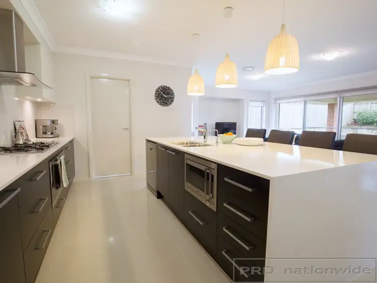 Fourth view of Homely house listing, 4 Les Circuit, Gillieston Heights NSW 2321