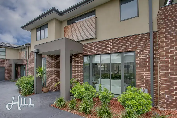 2/18 Stamford Crescent, Rowville VIC 3178
