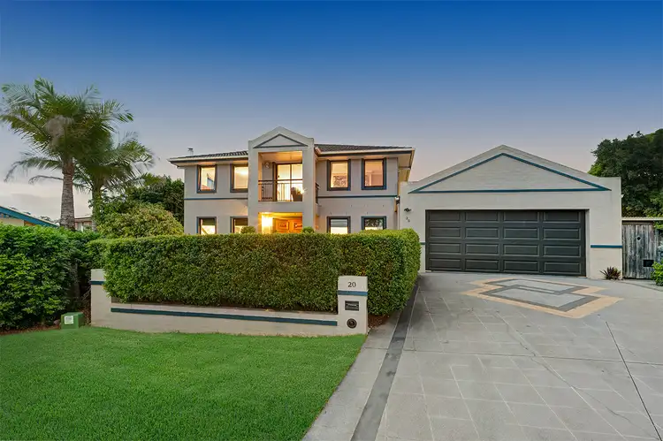 20 Brompton Place, Brookfield QLD 4069