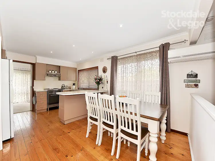 Second view of Homely house listing, 5 Ealing Close, Epping VIC 3076