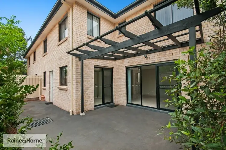 2/185 Blackwall Road, Woy Woy NSW 2256