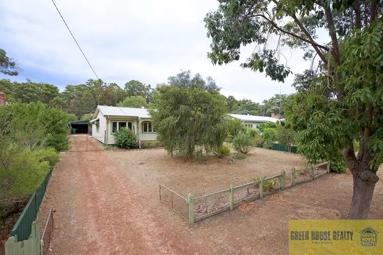21 Banksiadale Road, Dwellingup WA 6213