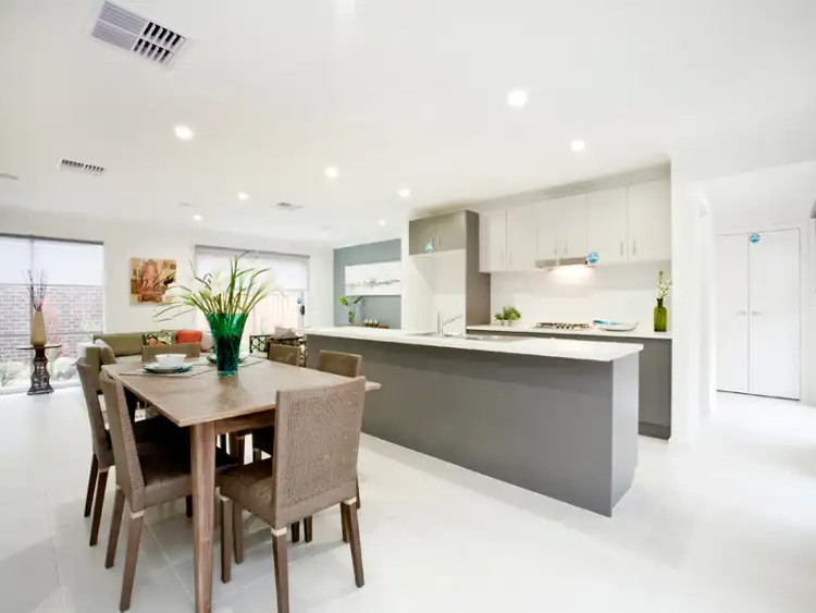 Sixth view of Homely house listing, 31 Peppermint Grove, Taylors Hill VIC 3037