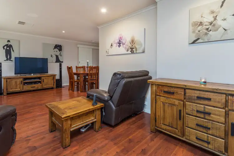 Third view of Homely house listing, 6 CHATSWORTH COURT, Hallett Cove SA 5158