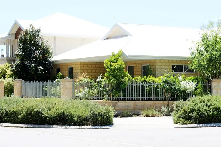 9 Mullins Way, Yanchep WA 6035