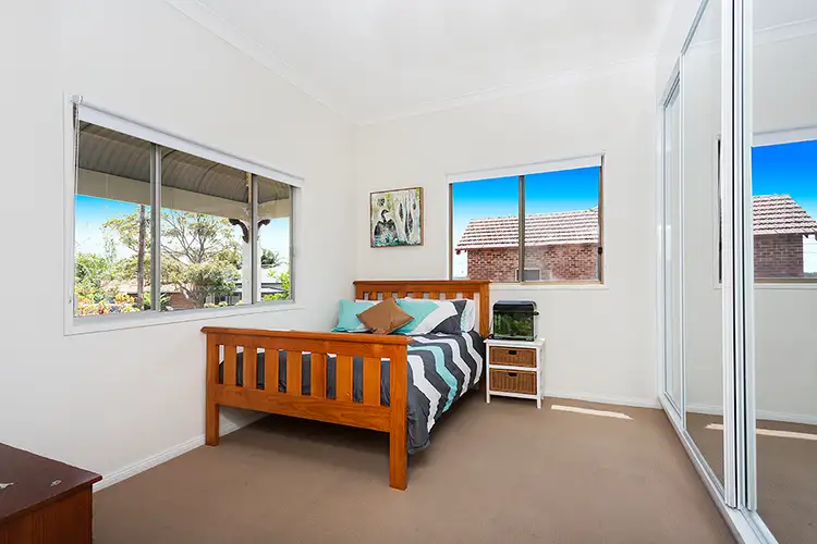 Sixth view of Homely house listing, 5 Boomerang Street, Helensburgh NSW 2508