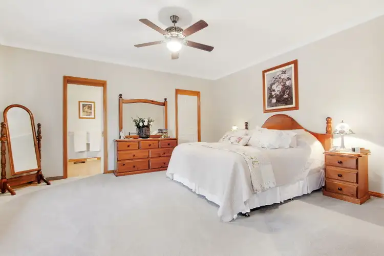 Fifth view of Homely house listing, 33 Leisureland Drive, Langwarrin VIC 3910