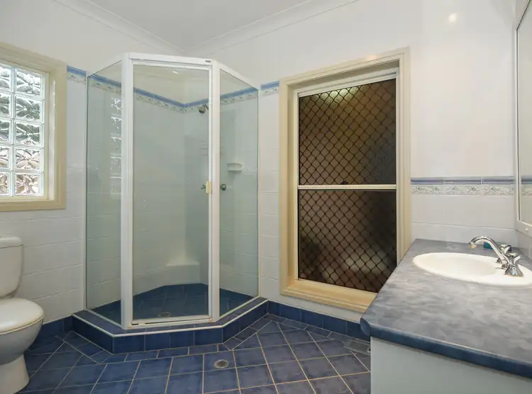 Sixth view of Homely house listing, 5 Dalston Court, Mount Lofty QLD 4350