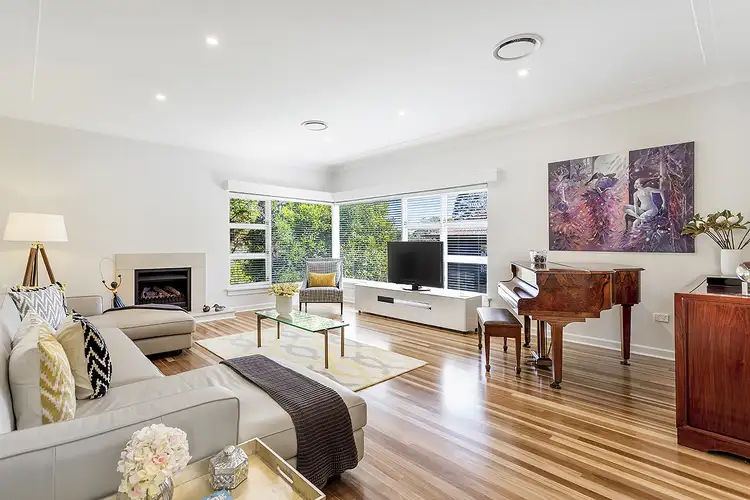 5 Crowther Avenue, Greenwich NSW 2065