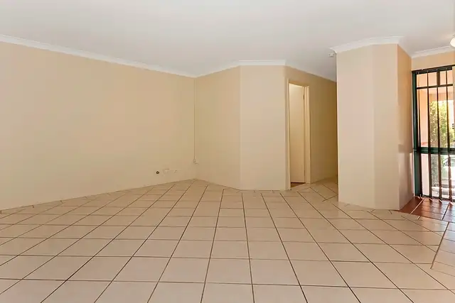Sixth view of Homely villa listing, 9/6 Wyong Road, Bentley WA 6102