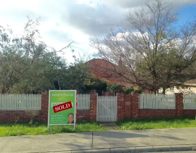 160 Cordelia Avenue, Coolbellup WA 6163