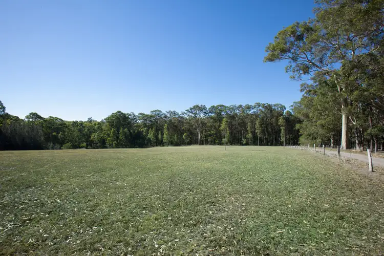 326 Black Hill Road, Black Hill NSW 2322
