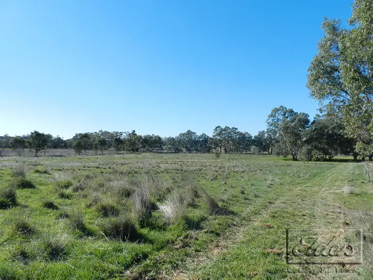 17 Canny Road, Axedale VIC 3551