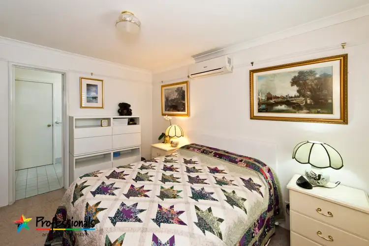 Second view of Homely house listing, 5/11 Murray Crt, Armadale WA 6112